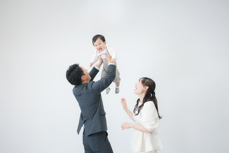 1才お誕生日家族写真